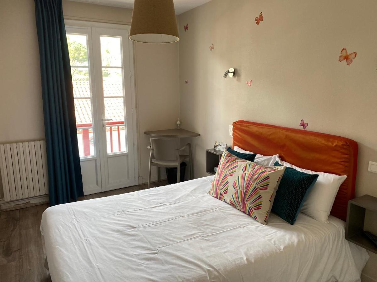 Hotel Juantorena Сент-Етиен-дьо-Байгори Екстериор снимка